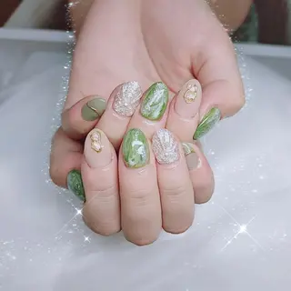 ネイル 森 ネイルサロンのネイルデザイン