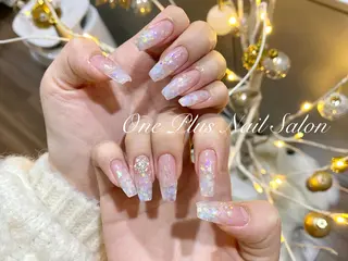 ネイル One Plus Nail Salonのネイルデザイン