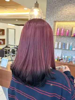 ミディアム カラー トップスタイリスト 林すずかのヘアスタイル
