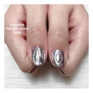 ミディアム ネイル 👑enen style👑のネイルデザイン