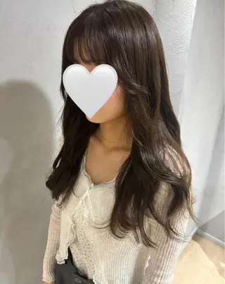 ロング Maki /透明感カラーのヘアスタイル