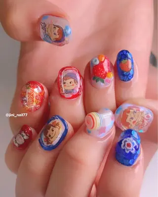 ネイル ジニ ネイルのネイルデザイン
