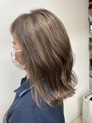 ミディアム AKI💛 すみれのマツエク・マツパデザイン