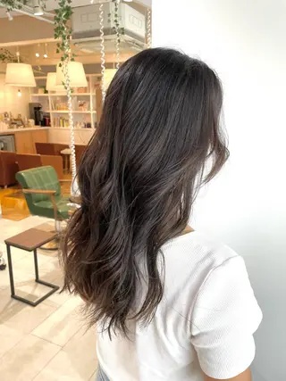 セミロング カラー パーマ 過去一の柔髪ヘア 🌿einshairのヘアスタイル