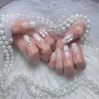 ネイル M2 BEAUTY サロンのネイルデザイン