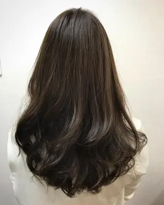 ロング カラー 吉森 満俊のヘアスタイル