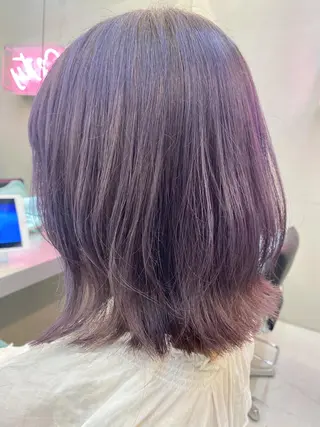 ミディアム カラー 岡野 静華のヘアスタイル