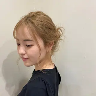 ミディアム ヘアアレンジ ワタナベ リリコのヘアスタイル
