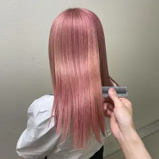 ミディアム カラー パーマ ヘアアレンジ メンズ キッズ ネイル マツエク・マツパ 切りっぱなしヘアボブ ミディアムヘアRYOのヘアスタイル
