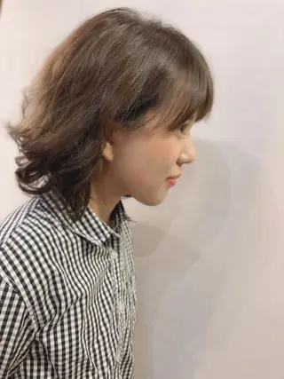 ミディアム カラー 弥栄 陽月のヘアスタイル