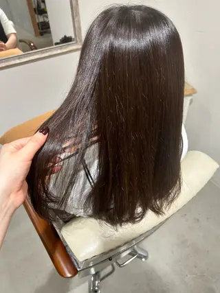 ロング 瀬川 夏緒のヘアスタイル