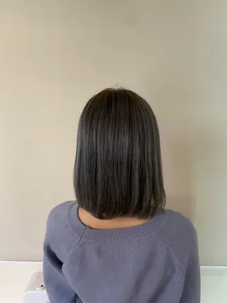 ショート カラー 関原 沙知のヘアスタイル