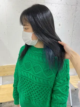 ロング カラー オリーブ/アッシュ やわらか透明感カラーのヘアスタイル