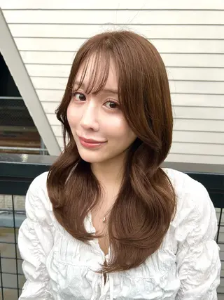セミロング カラー ブリーチしない暖色 カラー🥀杉 優菜のヘアスタイル
