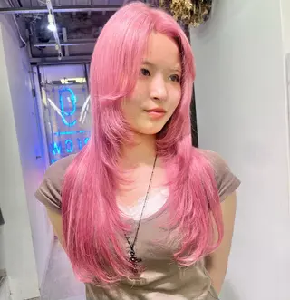 カラー 渋谷🎨ブリーチ特化 ×エクステ🎨レンのヘアスタイル