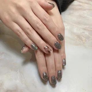 ミディアム ネイル Reonail 💕Kana💕のネイルデザイン