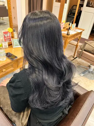 ロング カラー 韓国🇰🇷髪質改善 Chisaki치사키のヘアスタイル