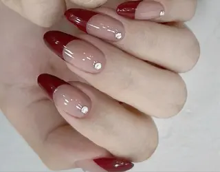 ネイル KARI ネイルサロンのネイルデザイン