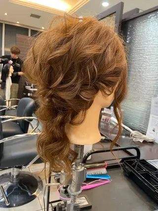 セミロング カラー ヘアアレンジ 小田 莉加子のヘアスタイル