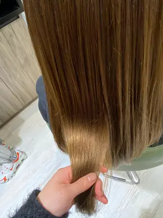 ロング 中尾 綺のヘアスタイル