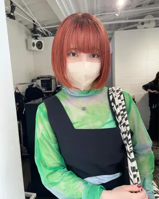 ショート カラー パーマ ヘアアレンジ メンズ キッズ ネイル マツエク・マツパ アイブロウ 艶ハイトーン/ヘア アレンジAYAKAのヘアスタイル