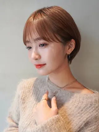 ミディアム 横浜/ショート/ レイヤーカットのヘアスタイル