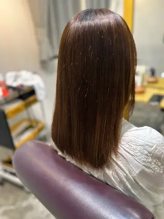 セミロング 縮毛矯正／レイヤー／ 🌼mizukiのヘアスタイル