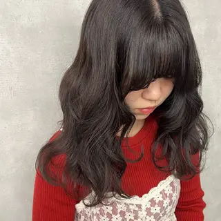 セミロング 沖山 友津季のヘアスタイル