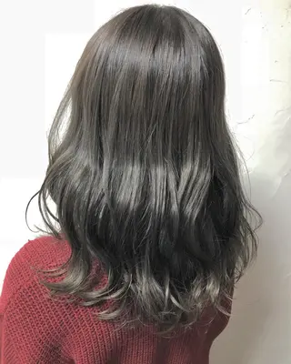 ミディアム カラー ヘアアレンジ 遠藤 拓馬のヘアスタイル