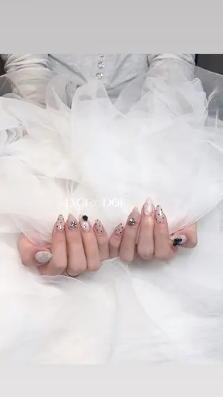 ネイル soin🩰✨ miwaのネイルデザイン