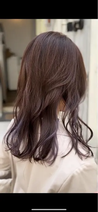セミロング カラー 🌈美髪✂︎艶色🎨 頭皮改善🍀TAKUのヘアスタイル