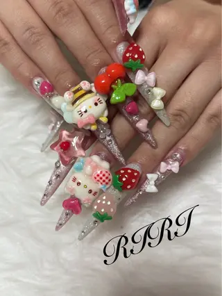 ネイル riri オーナーのネイルデザイン