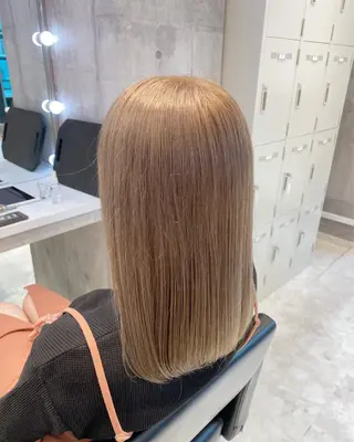 ミディアム 🤍ムラ修正ブリーチ 🤍原宿/YUUのヘアスタイル