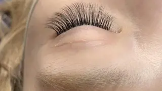 マツエク・マツパ Lash by foi新宿のマツエク・マツパデザイン