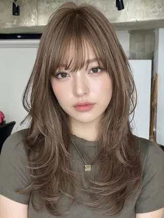 ロング カラー ☁️透明感カラー× レイヤー ☁️ノアのヘアスタイル