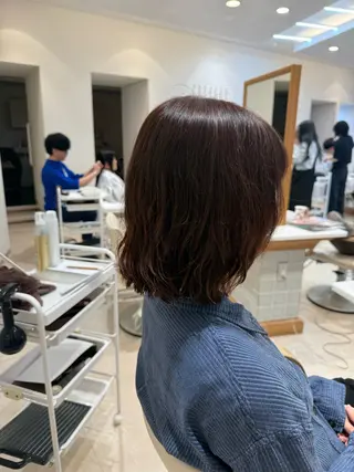 ミディアム パーマ 大久保 琳冬のヘアスタイル