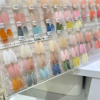 ネイル FIRST博多 ケイのネイルデザイン