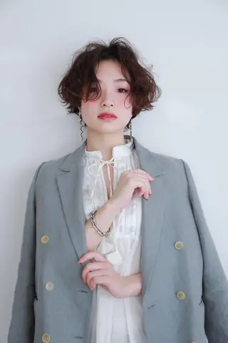 ミディアム 美髪形成！色素改善！ 秋田　和輝のヘアスタイル