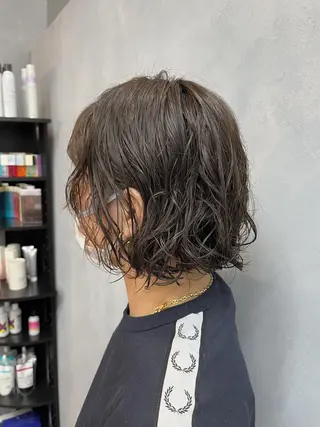 ショート パーマ 🦩レイヤー|透明感 カラー🦩makoのヘアスタイル