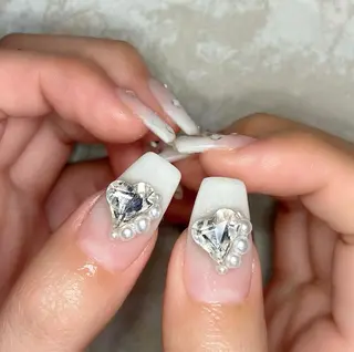 ネイル Lino+ ネイル&よもぎ蒸しのネイルデザイン