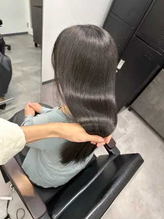 ロング カラー シンカ 表参道のヘアスタイル