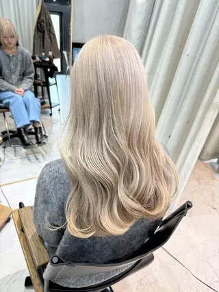 ロング カラー 透明感カラー/パーマ 🌀アオノのヘアスタイル
