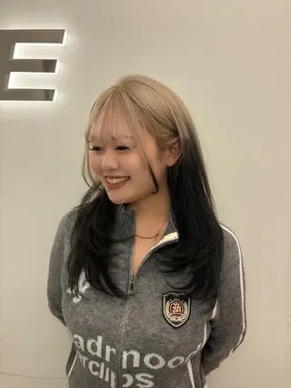 ロング 艶髪ハイトーンカラー 渋谷🎀ririkaのヘアスタイル