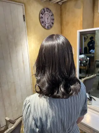 カラー ともざねゆか UniQ/岡山駅のヘアスタイル