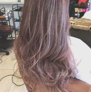 ロング 坂本 純子のヘアスタイル