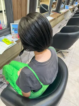 ショート カラー 赤み消しカラー🌱 YUZUKI🫧のヘアスタイル