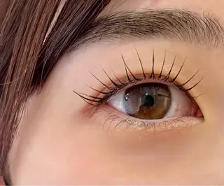 マツエク・マツパ 暖色カラー❤️横浜 エクステらん🦖のヘアスタイル