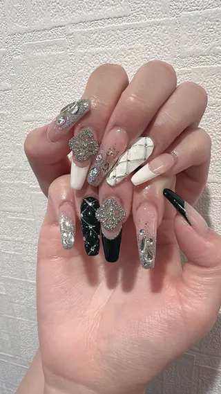 ネイル D-BEAUTY Nailsalonのネイルデザイン