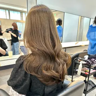 カラー 🌹ハッシュカット、 レイヤー韓国ヘア🌹のヘアスタイル