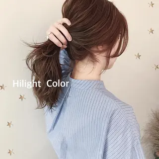 セミロング カラー 市川 千夏のヘアスタイル